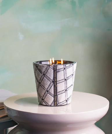 Hairy Candle Square Black