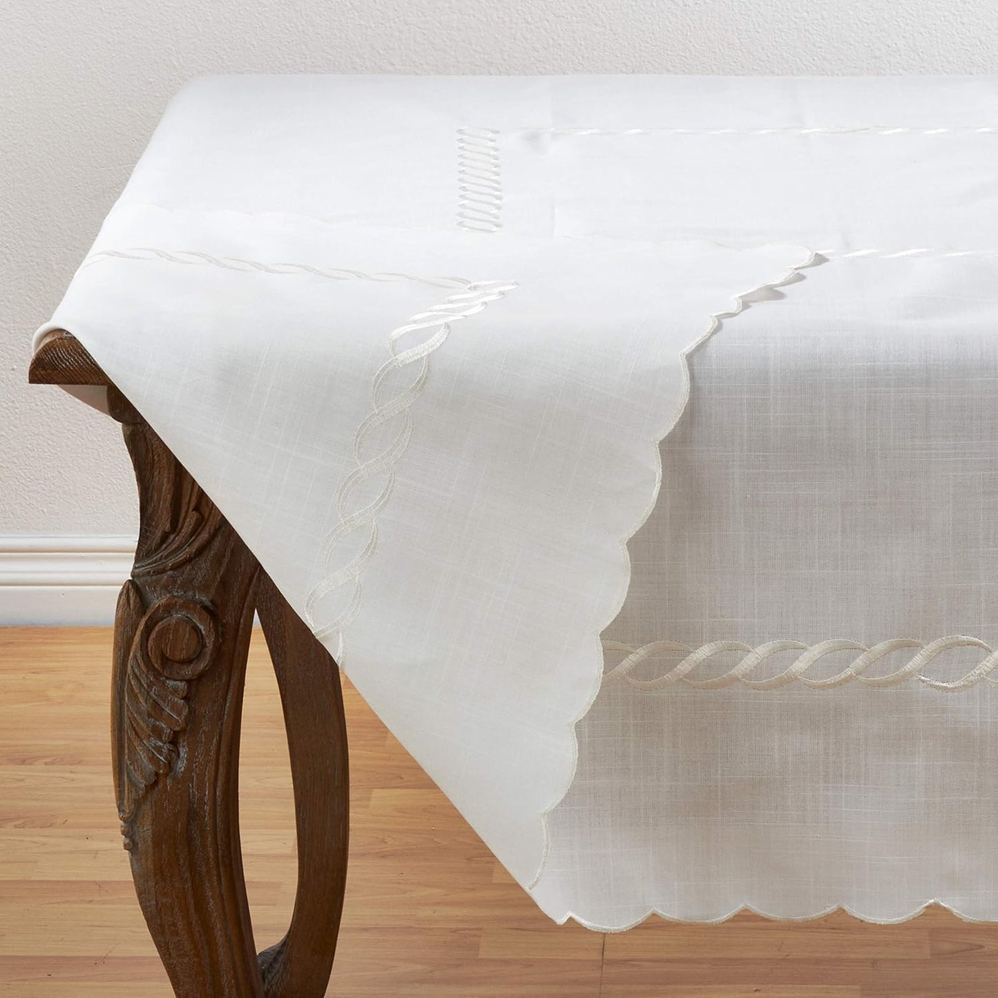 Abigail Braided Embroidery Tablecloth