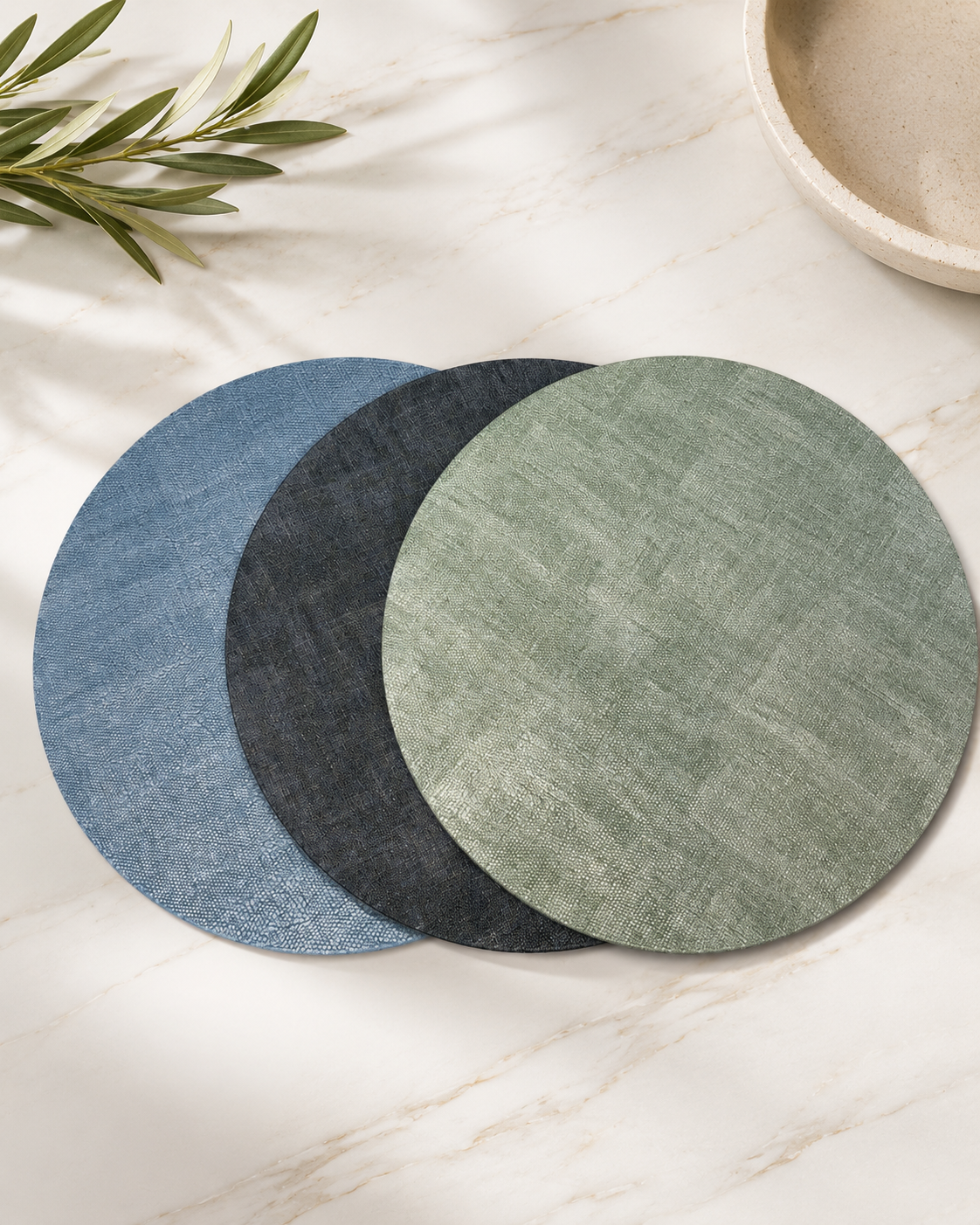Luster Vinyl Round Placemats (Smoke) Set of 4