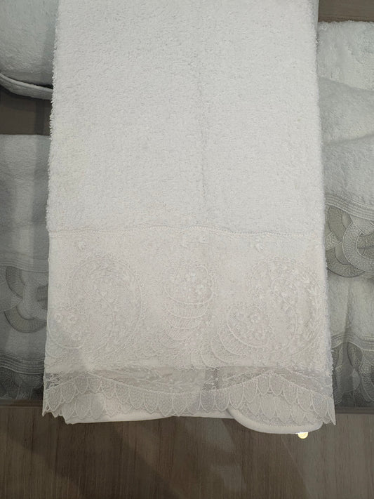 Primerose Towel